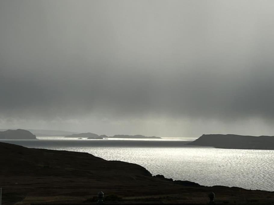 Locholly Lodge Achiltibuie Bagian luar foto